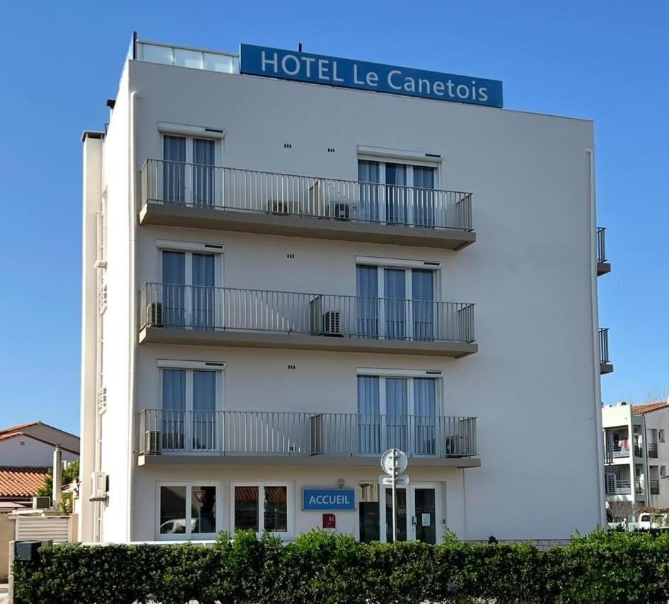 Hotel Le Canetois Exterior photo